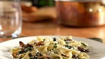 Barilla® Farfalle with Veal Sauce Barilla® Farfalle with Veal Sauce