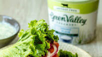 Greek Chicken Burgers with Creamy Tzatziki Greek Chicken Burgers with Creamy Tzatziki