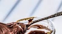 Nutella vs Peanut Butter: 4 Nutrition Facts You Must Know Nutella vs Peanut Butter: 4 Nutrition Facts You Must Know