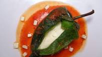Receta de Chiles rellenos de queso panela sin capear Receta de Chiles rellenos de queso panela sin capear