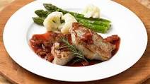 Pan-seared Pork Chops with Apple Pomegranate Sauce Pan-seared Pork Chops with Apple Pomegranate Sauce