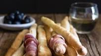 Grissini / Italian Breadsticks Grissini / Italian Breadsticks
