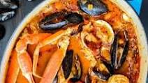 Classic Cioppino (San Francisco-Style Seafood Stew) Classic Cioppino (San Francisco-Style Seafood Stew)