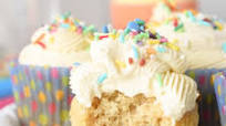 Healthy Vanilla Cupcakes Healthy Vanilla Cupcakes