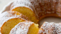 Easy Eggnog Bundt Cake Easy Eggnog Bundt Cake