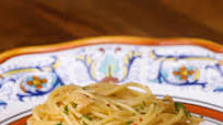 Spaghetti With Garlic And Oil Pasta Recipe by Tasty Spaghetti With Garlic And Oil Pasta Recipe by Tasty