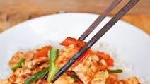 Tomato Eggs and Tofu Stir Fry {Gluten-Free, Dairy-Free} Tomato Eggs and Tofu Stir Fry {Gluten-Free, Dairy-Free}
