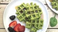 How to Make Naturally Green Waffles How to Make Naturally Green Waffles