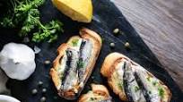 White Anchovies Crostini with Lemon Aeoli White Anchovies Crostini with Lemon Aeoli