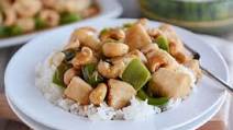 Chinese Cashew Chicken {30-Minute Meal} Chinese Cashew Chicken {30-Minute Meal}