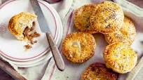 Mini beef pies Mini beef pies