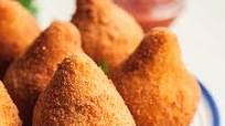 Coxinha (Brazilian Chicken Croquettes) Coxinha (Brazilian Chicken Croquettes)