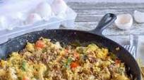 Healthy Skillet Breakfast Scramble (Gluten Free) Healthy Skillet Breakfast Scramble (Gluten Free)
