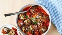 Air Fryer Mozzarella-Stuffed Meatballs Air Fryer Mozzarella-Stuffed Meatballs