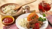 Cevapcici mit Djuvec-Reis Cevapcici mit Djuvec-Reis