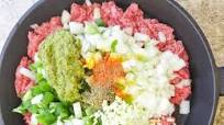 Carne Molida (Puerto Rican Picadillo) Carne Molida (Puerto Rican Picadillo)