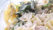 Best Bowtie Chicken Caesar Salad Best Bowtie Chicken Caesar Salad