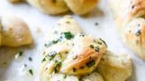 Brown Butter Herb Garlic Knots Brown Butter Herb Garlic Knots