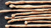 Italian Breadsticks ~ Grissini Torinesi Italian Breadsticks ~ Grissini Torinesi