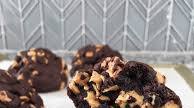 Copycat Levain Bakery Chocolate Peanut Butter Chip Cookies Copycat Levain Bakery Chocolate Peanut Butter Chip Cookies