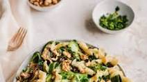 10-Ingredient Roasted Eggplant Pasta 10-Ingredient Roasted Eggplant Pasta
