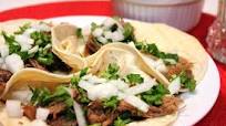 Tacos de Barbacoa de Lengua de Res (Beef Tongue Tacos) Tacos de Barbacoa de Lengua de Res (Beef Tongue Tacos)