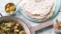 Saag gosht (lamb and spinach curry) with chapatis Saag gosht (lamb and spinach curry) with chapatis