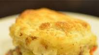 Retro Ground Beef Casserole with Biscuits Retro Ground Beef Casserole with Biscuits