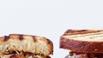 South Carolina Barbecue Pork Burgers South Carolina Barbecue Pork Burgers