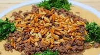 Hummus with Spiced Beef and Pine Nuts Hummus with Spiced Beef and Pine Nuts
