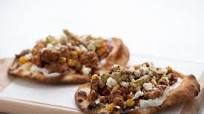 Mini Carnitas Flatbreads with Lime Crema and Corn ready in 15 minutes Mini Carnitas Flatbreads with Lime Crema and Corn ready in 15 minutes