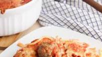Spaghetti and Meatball Casserole Spaghetti and Meatball Casserole