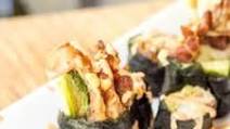 Soft Shell Crab Sushi Roll {Gluten-Free, Dairy-Free} Soft Shell Crab Sushi Roll {Gluten-Free, Dairy-Free}