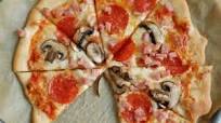 30 Minute Crispy Thin Crust Pizza 30 Minute Crispy Thin Crust Pizza