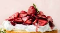 One Layer Strawberry Shortcake Cake One Layer Strawberry Shortcake Cake