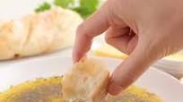 Italian Bread Dipping Oil Italian Bread Dipping Oil