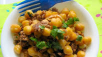 Chickpeas with Ground Meat (Garbanzos con Carne Molida) Chickpeas with Ground Meat (Garbanzos con Carne Molida)