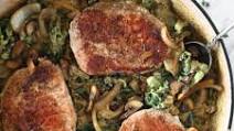 Creamy Pork Chops (Paleo + Whole30) Creamy Pork Chops (Paleo + Whole30)