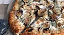Fresh Fig, Caramelized Onion and Goat Cheese Gourmet Pizza Fresh Fig, Caramelized Onion and Goat Cheese Gourmet Pizza