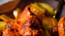 Spanish Seared Pork Bites with Fried Apples Spanish Seared Pork Bites with Fried Apples