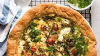 Easy Tomato Spinach Feta Quiche Easy Tomato Spinach Feta Quiche