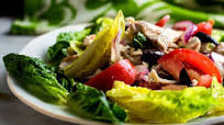 Greek Chicken and Tomato Salad Greek Chicken and Tomato Salad