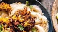 Crispy Black Pepper Turmeric Cauliflower and Garlic Noodles Crispy Black Pepper Turmeric Cauliflower and Garlic Noodles