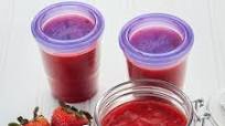 STRAWBERRY FREEZER JAM WITH MOSCATO STRAWBERRY FREEZER JAM WITH MOSCATO