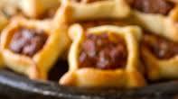 Meat pies (Sfeeha) Meat pies (Sfeeha)