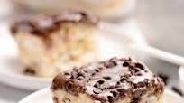 Easy Cannoli Cake Easy Cannoli Cake