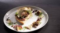 Foie gras in focaccia pan brioche di Simone Padoan Foie gras in focaccia pan brioche di Simone Padoan