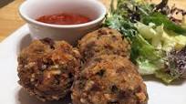 Cheesy Rice and Ground Beef Coquettes Cheesy Rice and Ground Beef Coquettes