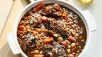 Jamaican Braised Oxtails with Carrots and Chiles Jamaican Braised Oxtails with Carrots and Chiles