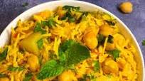 Instant Pot Chana Biryani (Chickpea Biryani) Instant Pot Chana Biryani (Chickpea Biryani)